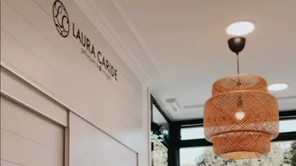 LAURA CARIDE | Calle Padre Seixas | Peluquería en Vigo / Pontevedra