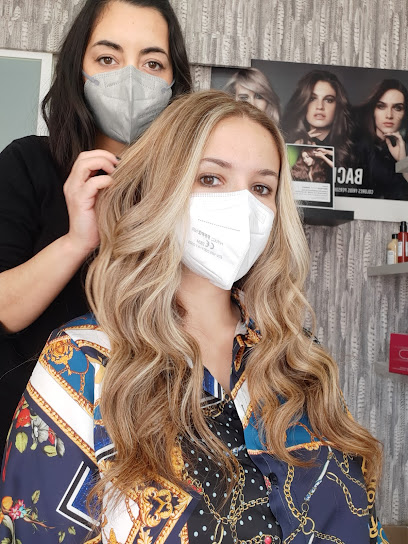 Peluqueria Carolina Moreno | Peluqueria en Granada / Granada