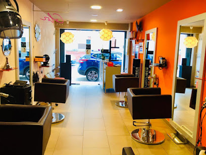 Raquel Martínez Carrillo | Peluqueria en Roda de Bará / Tarragona