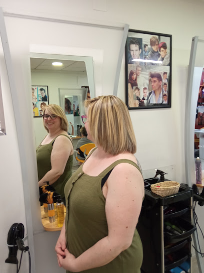 Mercé Peluqueros | Peluqueria en Alcoy / Alicante