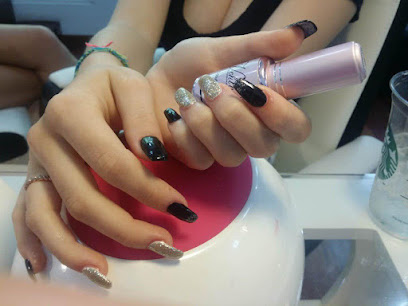 Maria Uñas | Salón de Uñas y Manicura en Madrid