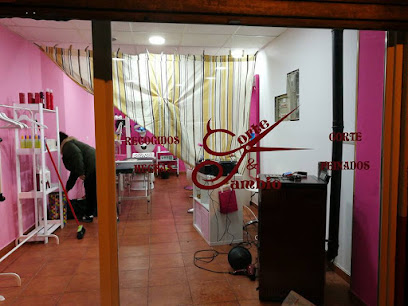 Peluquería CORTE y CAMBIO | Peluqueria en Medina del Campo / Valladolid