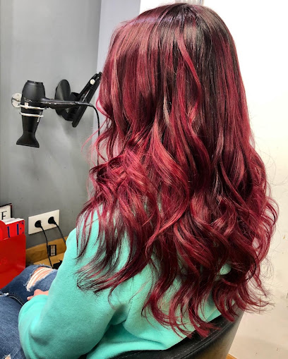 Alba Miguéns | Peluqueria en A Igrexa / Pontevedra