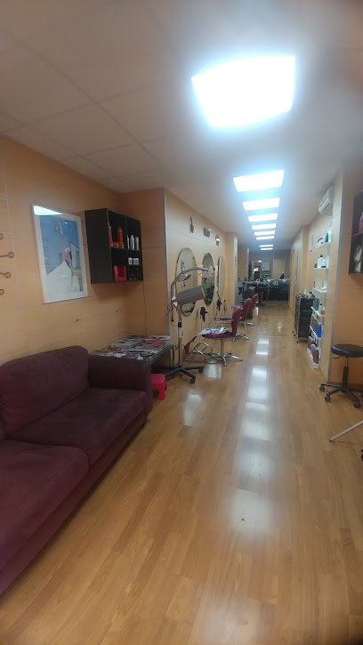 Lina Santamaría Salón de Peluquería Unisex | Peluqueria en Gandía / Valencia