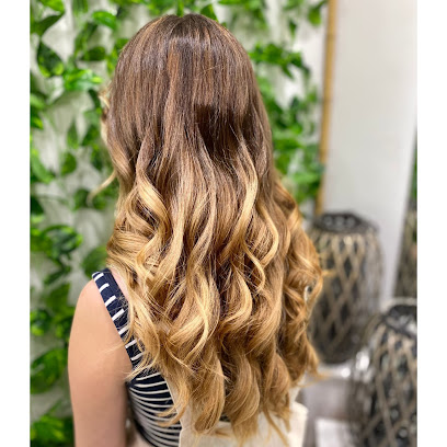 Peluquería Nou estil Miriam Moré | Peluqueria en Lleida / Lleida