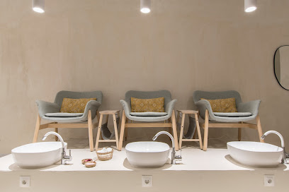 AURI | Salón de Manicura y Uñas en Madrid / 
