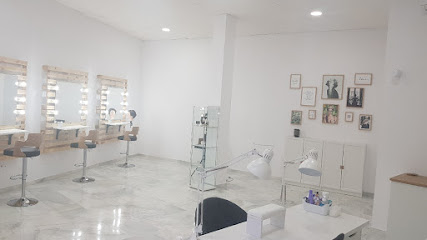 Una de Dos | Peluquería en Jerez de la Frontera / 