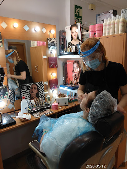 Peluquería Unisex María José Moya y Estetica | Peluquería en Valencia / Valencia