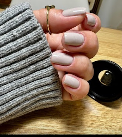 Vivi’s Nails Studio | Salón de Uñas y Manicura en San Sebastián