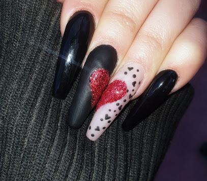 Daiane Maus | Salón de Uñas y Manicura en Valls