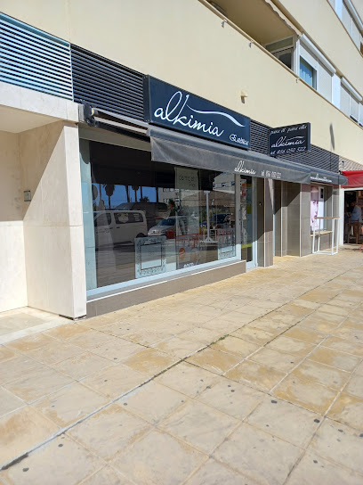 Al*khimia Estética | Peluquería en Jerez de la Frontera / 