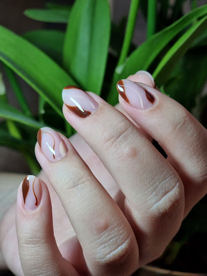 Dumi Nails | Salón de Uñas y Manicura en Valencia