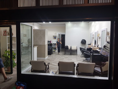 Juan Miguel & Carlos | Peluquería en Córdoba / Córdoba