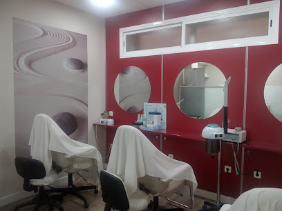 Atenea | Peluquería en Madrid / 