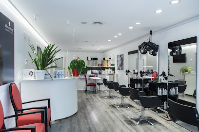 FUSIONS ESTILISTES | Peluqueria en La Bisbal de Empordà / Girona