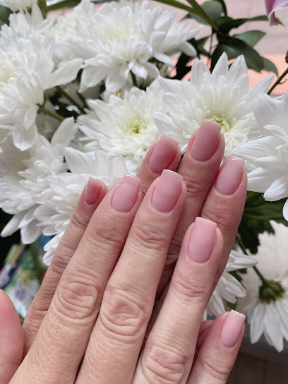 Margarita zhang | Salón de Manicura y Uñas en Las Palmas de Gran Canaria / 