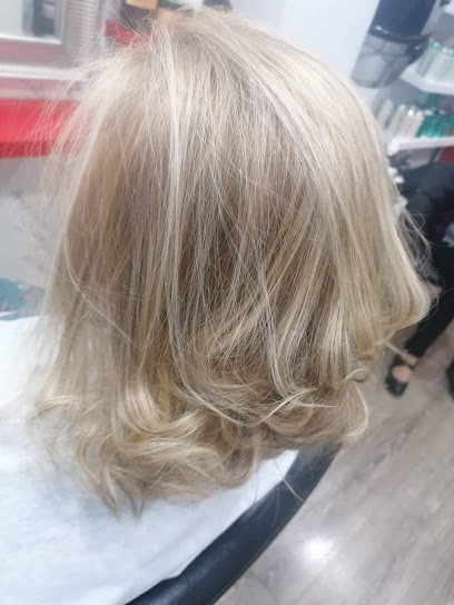 Peluquería unisex curtis | Peluquería en Mula / Murcia