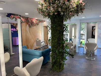 GLOW HAIR & BEAUTY | Peluqueria en Majadahonda / Madrid