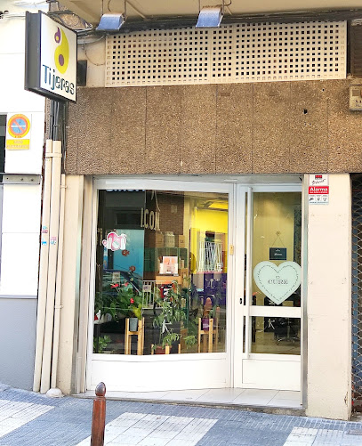 Tijeras Peluqueros | Peluquería en Zaragoza / Zaragoza