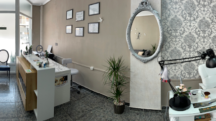 RENACER | Peluquería en Pucol / 