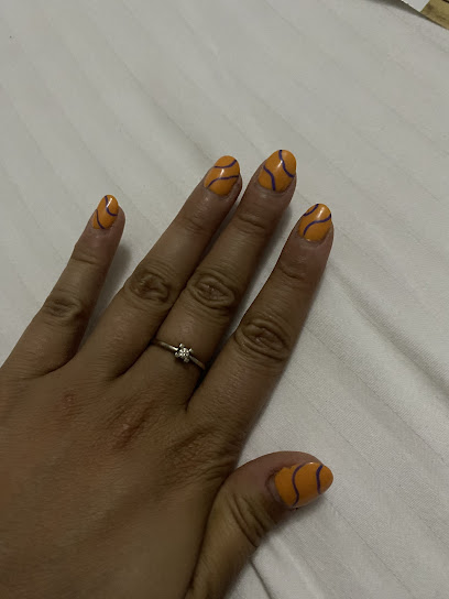 Moana Studio | Salón de Uñas y Manicura en Mahón