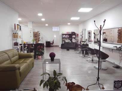 DIVAS MOJACAR | Peluquería en Ventanicas-el Cantal / Almería