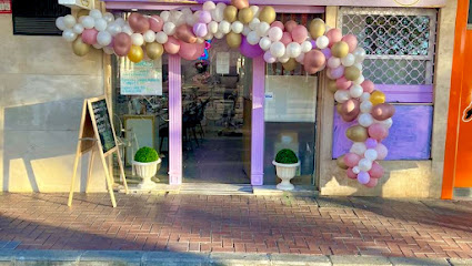 Imperial Nails Studio | Salón de Uñas y Manicura en Valencia