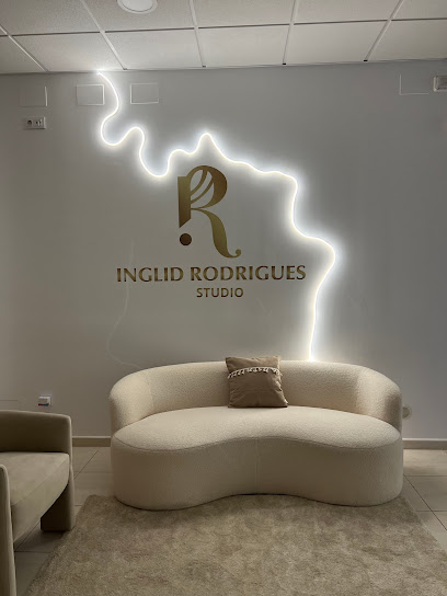 INGLID RODRIGUES STUDIO | Salón de Manicura y Uñas en Arganda del Rey / 