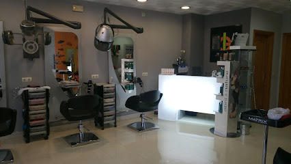 Peluquería Laura Garrido | Peluqueria en Torre del Mar / Málaga