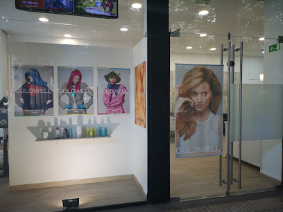 STYLE HELENA | Peluqueria en Olot / Girona