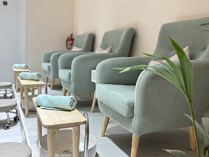 Miu Nails | Salón de Manicura y Uñas en Barcelona / 