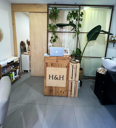Bali Belleza Natural | Peluquería en Valencia / 