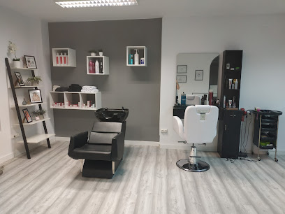 Myamakeup | Peluquería en Serra / Valencia