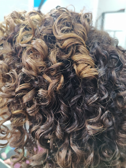 Peluqueria Vaya Pelos-Yoshaní | Peluquería en Puerto de Sardina / Las Palmas