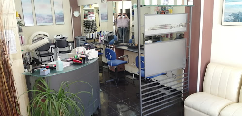 PISCIS PELUQUEROS MUJER | HOMBRE | Peluquería en Fuenlabrada / Madrid