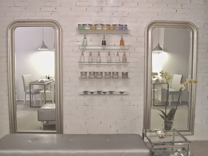 Diez sobre Diez | Salón de Manicura y Uñas en Alcobendas / 
