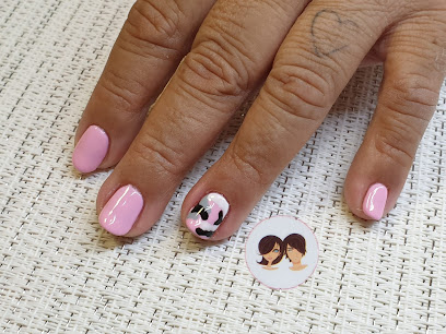 Look at Me Cobena | Salón de Uñas y Manicura en Cobena