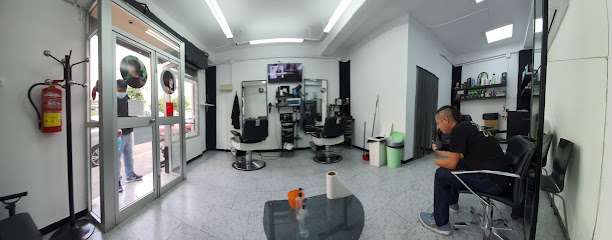 Peluquería KM | Peluquería en Sevilla / Sevilla