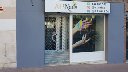 At Nail Shop | Salón de Uñas y Manicura en Guadalajara