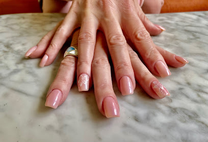 Nails Factory | Salón de Uñas y Manicura en Arganda del Rey