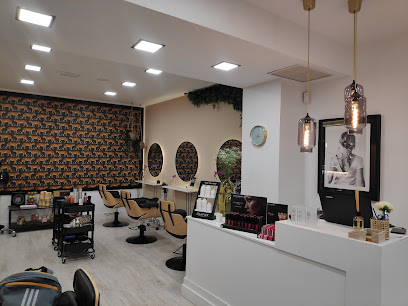 Maral Hair Salon | Peluquería en Almería / Almería