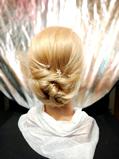 Ana Caballero Estudio & Spa Capilar | Peluqueria en Canena / Jaén