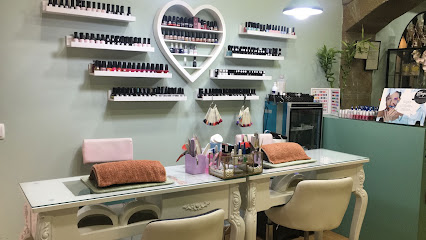 Nailalista | Salón de Uñas y Manicura en Barcelona