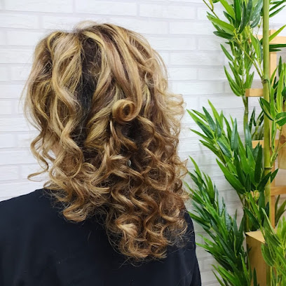 Estilistes Maria Vilamitjana | Peluquería en Calldetenes / Barcelona