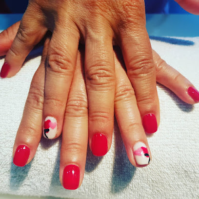 Estética Kristyne | Salón de Manicura y Uñas en Mimetiz / 