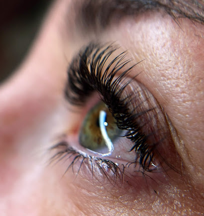 Eye Radiance | Peluquería en Madrid / 