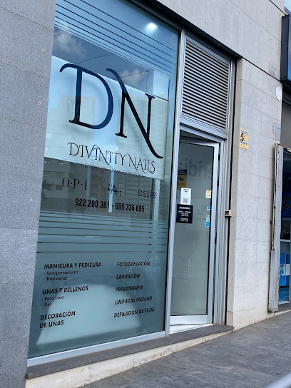 Divinity Nails | Salón de Uñas y Manicura en Santa Cruz de Tenerife
