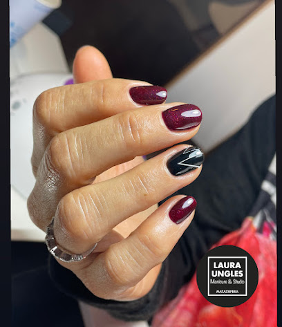 Laura Ungles Estudio | Salón de Uñas y Manicura en Matadepera