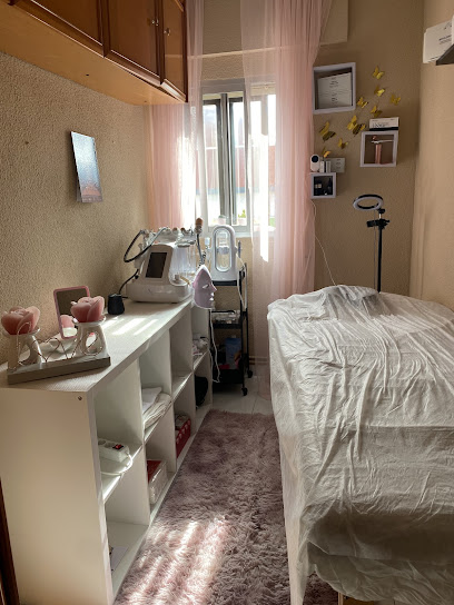 Maryiesthetic | Peluquería en Madrid / 
