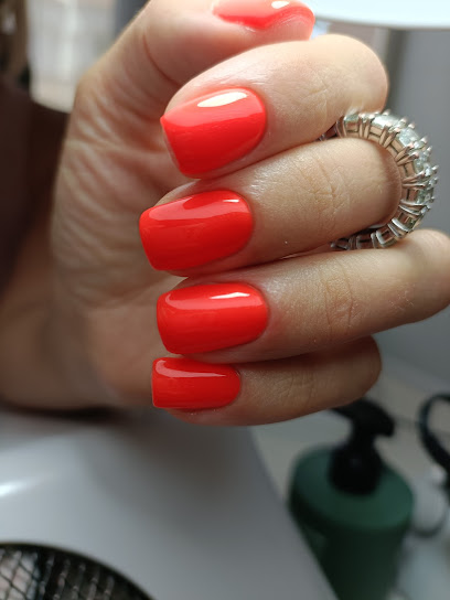 Nare Nails | Salón de Manicura y Uñas en Torrevieja / 